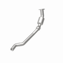 Load image into Gallery viewer, MagnaFlow Direct Fit Catalytic Converter 06-14 Chrysler 300 5.7L