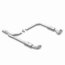Load image into Gallery viewer, MagnaFlow Direct Fit Catalytic Converter 2009-2012 E-150 5.4 L Underbody
