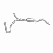 Load image into Gallery viewer, MagnaFlow Direct Fit Catalytic Converter 00-03 Durango 4WD OEM