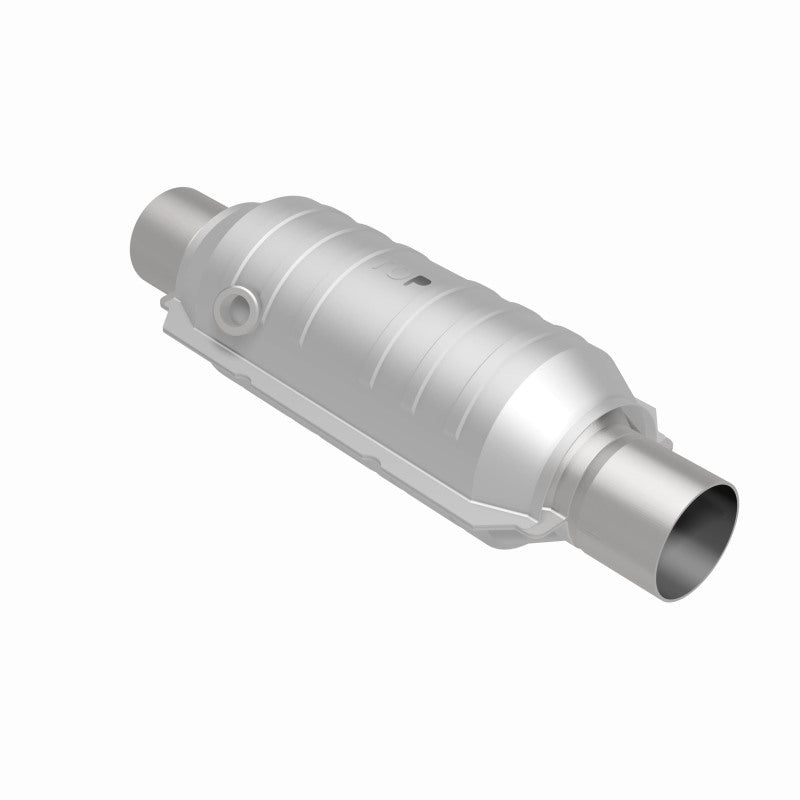 MagnaFlow Universal Catalytic Converter 2.50 OEM Angled O2