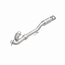 Load image into Gallery viewer, MagnaFlow Direct Fit Catalytic Converter 2007-2008 ALTIMA 3.5 L Underbody
