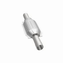 Load image into Gallery viewer, MagnaFlow Direct Fit Catalytic Converter Grand Cherokee-Wrangler 93-