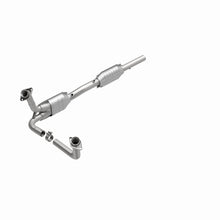 Load image into Gallery viewer, MagnaFlow Direct Fit Catalytic Converter 96 Bronco F150/F250 5.0L