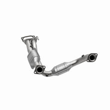 Load image into Gallery viewer, MagnaFlow Direct Fit Catalytic Converter 04-06 Ranger 4.0 Front OEM