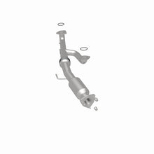 Load image into Gallery viewer, MagnaFlow Direct Fit Catalytic Converter 16-17 Honda Odyssey 3.5L V6 Underbody
