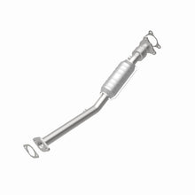Load image into Gallery viewer, MagnaFlow DF Conv Chevy/Pontiac 05-07 Cobalt 2.2L AT/06-07 HHR AT/2007 G5 AT/06-07 Ion-2&amp;3 2.2L/2.4L