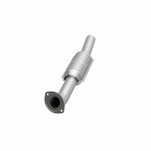 Load image into Gallery viewer, MagnaFlow Direct Fit Catalytic Converter 06-08 Toyota RAV4 2.4L