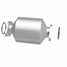Load image into Gallery viewer, MagnaFlow Direct Fit Catalytic Converter 93-97 Geo Prizm-Toyota Celi