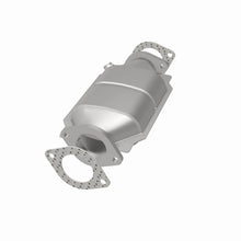 Load image into Gallery viewer, MagnaFlow Direct Fit Catalytic Converter 97-99 Nissan Maxima Rear