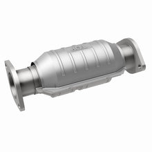 Load image into Gallery viewer, MagnaFlow DF Conv 99-04 VW Golf 2.8L GTI/04-05 Golf 2.8L VR6/99-02 Jetta 2.8L 12 Valve AFP/GLS/GLX