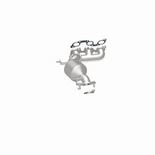 Load image into Gallery viewer, MagnaFlow Direct Fit Catalytic Converter 04-06 Toyota Sienna 3.3L