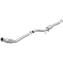 Load image into Gallery viewer, MagnaFlow Direct Fit Catalytic Converter 2013-2017 SL550 V8 4.6 OEM Underbody