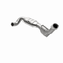 Load image into Gallery viewer, MagnaFlow Direct Fit Catalytic Converter 01 Ford Trucks 4.6L