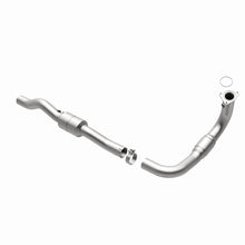 Load image into Gallery viewer, MagnaFlow Direct Fit Catalytic Converter 01-02 2500HD 8.1 Driver Side