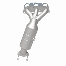 Load image into Gallery viewer, MagnaFlow Direct Fit Catalytic Converter 04-05 Suz Verona2.5 Manifold Rear