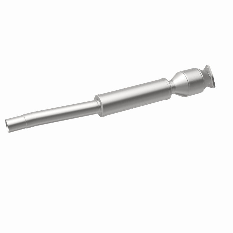 MagnaFlow Direct Fit Catalytic Converter 04/06 VW Phaeton 4.2L Rear Passenger Side