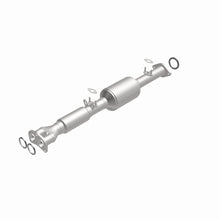 Load image into Gallery viewer, MagnaFlow Direct Fit Catalytic Converter 91-95 Toyota Previa 2.4L