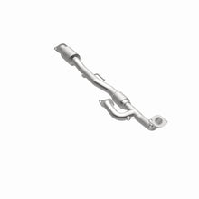 Load image into Gallery viewer, MagnaFlow DF Catalytic Conv 04-06 Lexus ES330 / 04-06 Toyota Camry/05-08 Solara 3.3L Y-Pipe Assembly