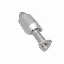 Load image into Gallery viewer, MagnaFlow Direct Fit Catalytic Converter Saab 87 90