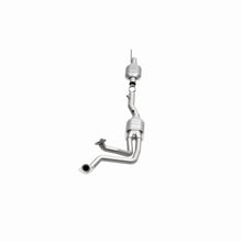 Load image into Gallery viewer, MagnaFlow Direct Fit Catalytic Converter 96 Ford F-150 4.9L I-6