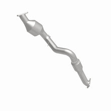 Load image into Gallery viewer, MagnaFlow Direct Fit Catalytic Converter 2007-2010 Q7 V6 3.6 OEM Underbody