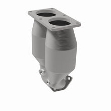 Load image into Gallery viewer, MagnaFlow Direct Fit Catalytic Converter 00-02 Nissan Sentra 1.8 Front