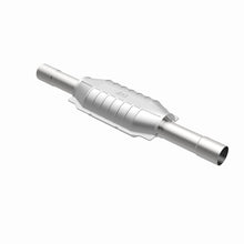 Load image into Gallery viewer, MagnaFlow Direct Fit Catalytic Converter GM 26X6.5 X4 2/2
