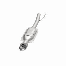 Load image into Gallery viewer, MagnaFlow Direct Fit Catalytic Converter 03-04 Ford Escape 3.0L