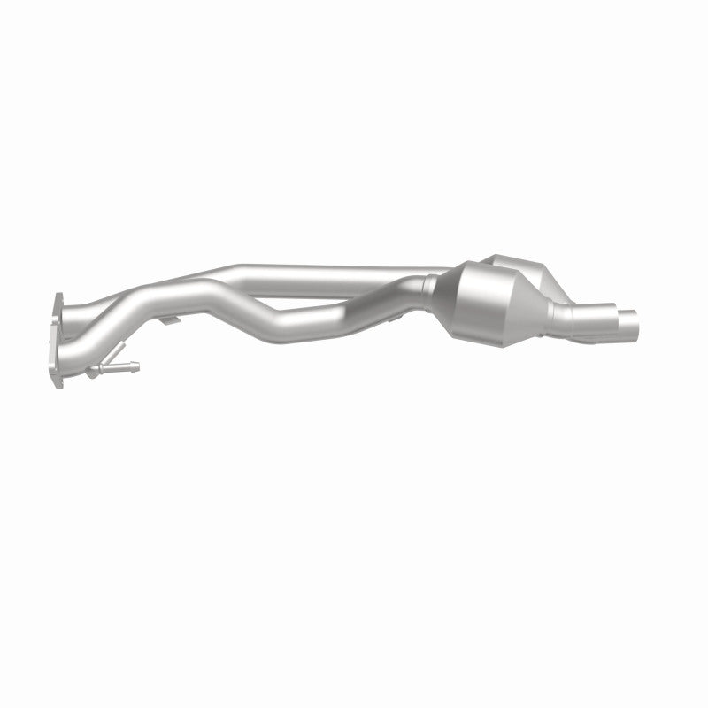 MagnaFlow Direct Fit Catalytic Converter 07 VW Touareg 3.6L Rear