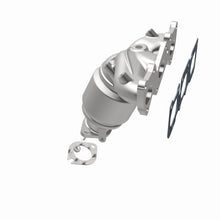 Load image into Gallery viewer, MagnaFlow Direct Fit Catalytic Converter 11-12 Kia Sedona 3.5L OEM Grade Manifold