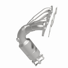 Load image into Gallery viewer, MagnaFlow Direct Fit Catalytic Converter 97-01 Toyota Camry 2.2L - California