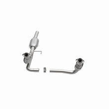 Load image into Gallery viewer, MagnaFlow Direct Fit Catalytic Converter 00 Dodge Dakota 3.9L 2wd