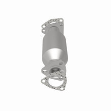 Load image into Gallery viewer, MagnaFlow Direct Fit Catalytic Converter Honda 80-90