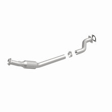 Load image into Gallery viewer, MagnaFlow Direct Fit Catalytic Converter 2005-2006 Pontiac GTO 6.0L Underbody