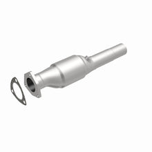 Load image into Gallery viewer, MagnaFlow Direct Fit Catalytic Converter VW Cabrio/Jetta 2.0L 96-98