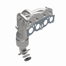 Load image into Gallery viewer, MagnaFlow Direct Fit Catalytic Converter 06-08 Toyota RAV4 2.4L
