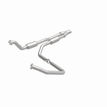 Load image into Gallery viewer, MagnaFlow California Direct Fit Converter 05-07 Dodge Ram 2500 5.7L