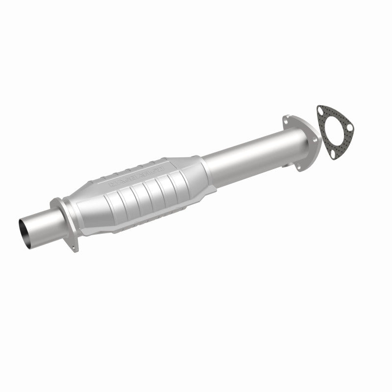 MagnaFlow Direct Fit Catalytic Converter 95-98 GM S10 Pickup 4.3L