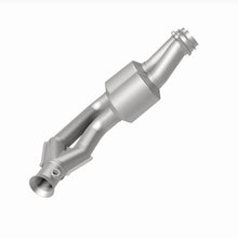 Load image into Gallery viewer, MagnaFlow Direct Fit Catalytic Converter 1995-1997 Jaguar Vanden Plas/ XJ6 4.0