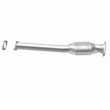 Load image into Gallery viewer, MagnaFlow Direct Fit Catalytic Converter Contour 98-00 2.5L