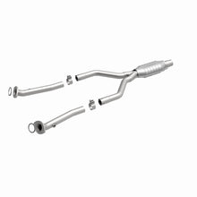 Load image into Gallery viewer, MagnaFlow Direct Fit Catalytic Converter 01-06 Lexus LS430 4.3L Rear