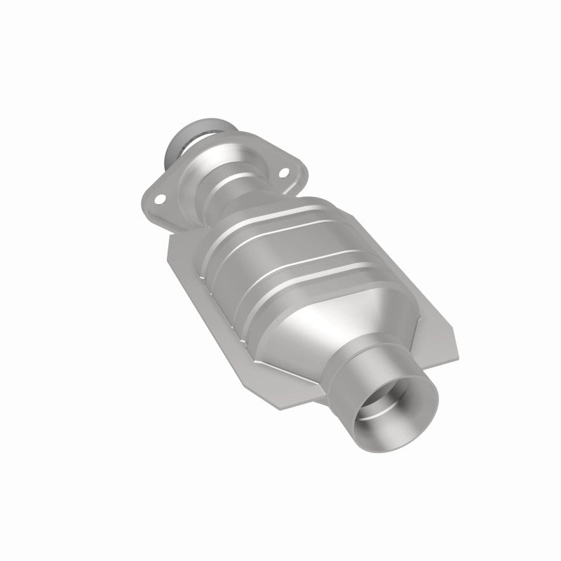 MagnaFlow Direct Fit Catalytic Converter 01-03 Highlander underbody