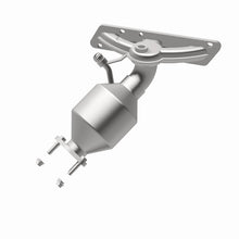 Load image into Gallery viewer, MagnaFlow Direct Fit Catalytic Converter 02-03 MPV 3.0 Rear Manifold OEM