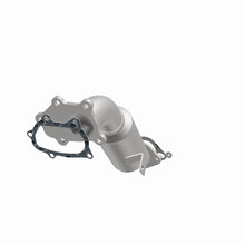 Load image into Gallery viewer, MagnaFlow Direct Fit Catalytic Converter 08-09 Subaru WRX 2.5L