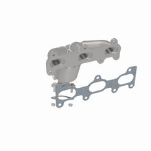 Load image into Gallery viewer, MagnaFlow Direct Fit Catalytic Converter 02-06 Hyundai Sonata 2.7L