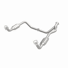 Load image into Gallery viewer, MagnaFlow DF Cat. Conv 95-99 Range Rover 4.0/4.6L GEMS Y-Pipe Assembly *NOT FOR SALE IN CALIFORNIA*