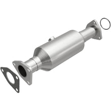 Load image into Gallery viewer, MagnaFlow Direct Fit Catalytic Converter OEM 2001-2002 Acura MDX/2003-2004 Honda Pilot Underbody