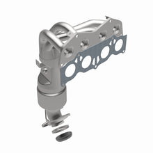 Load image into Gallery viewer, MagnaFlow Direct Fit Catalytic Converter 06-08 Toyota RAV4 2.4L