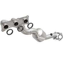 Load image into Gallery viewer, MagnaFlow Direct Fit Catalytic Converter 06-08 BMW Z4 3.0L fr