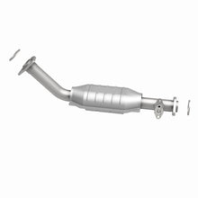 Load image into Gallery viewer, MagnaFlow Direct Fit Catalytic Converter 00-8/04 Toyota Tundra 4.7L P/S Front